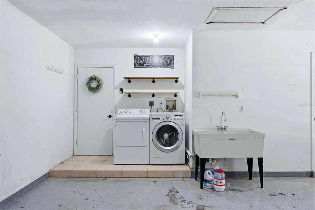 En Venta: $459,900 (3 camas, 2 baños, 1498 Pies cuadrados)