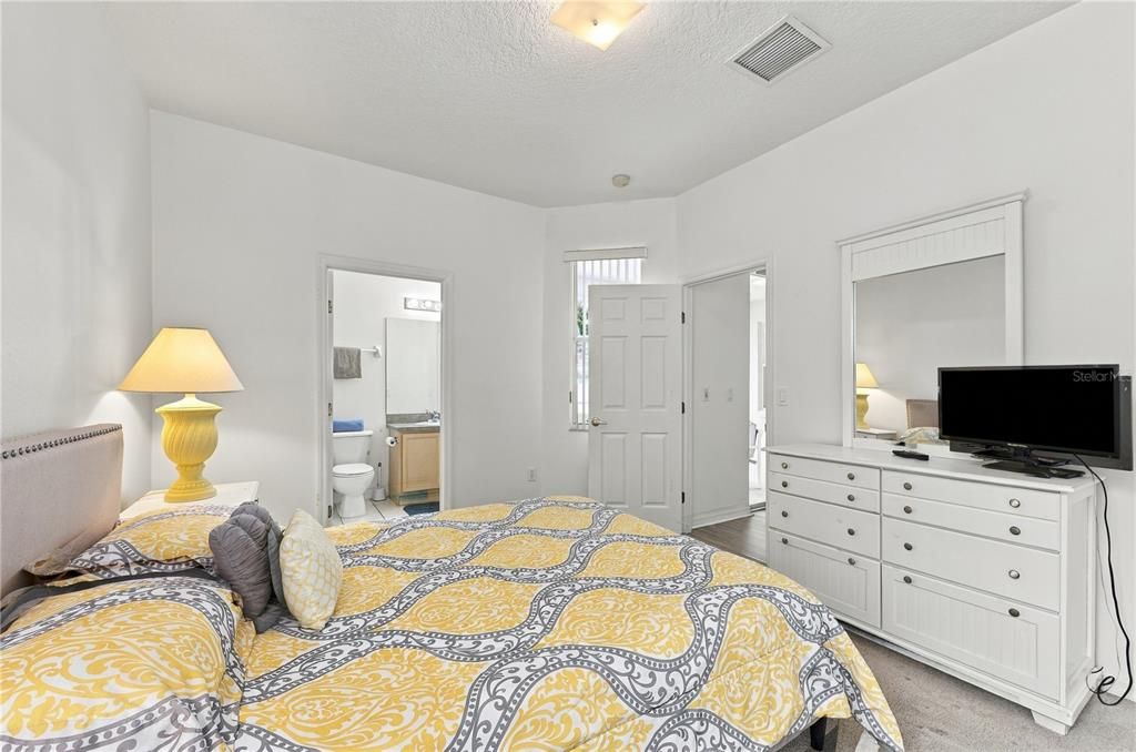 : $329,999 (4 camas, 3 baños, 1833 Pies cuadrados)