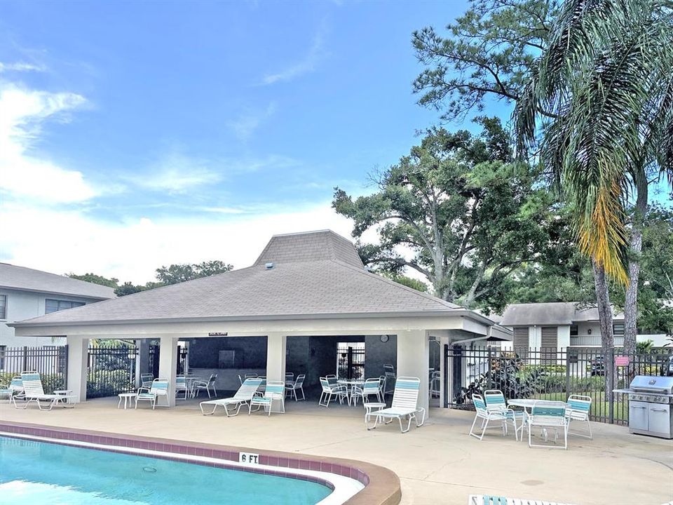 For Sale: $140,000 (2 beds, 2 baths, 940 Square Feet)