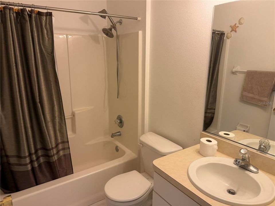For Sale: $236,900 (3 beds, 2 baths, 1531 Square Feet)