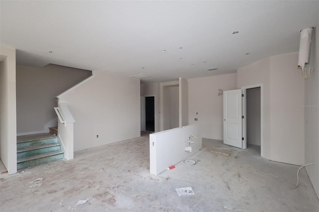 For Sale: $554,990 (5 beds, 4 baths, 3102 Square Feet)