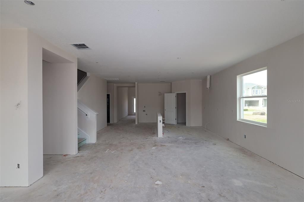 For Sale: $554,990 (5 beds, 4 baths, 3102 Square Feet)