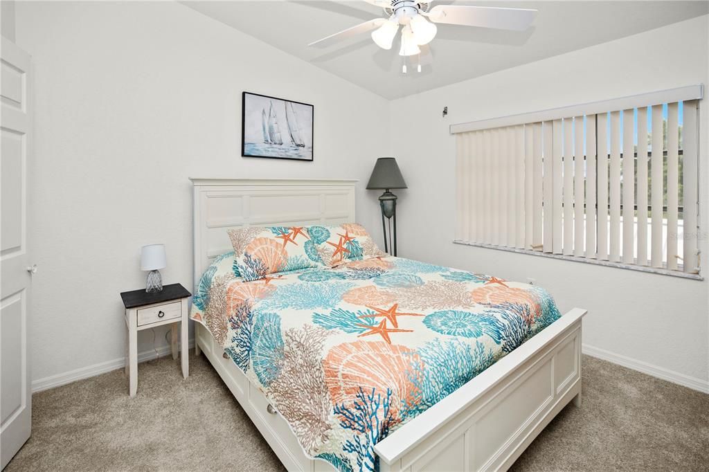待售: $225,000 (2 贝兹, 2 浴室, 1223 平方英尺)
