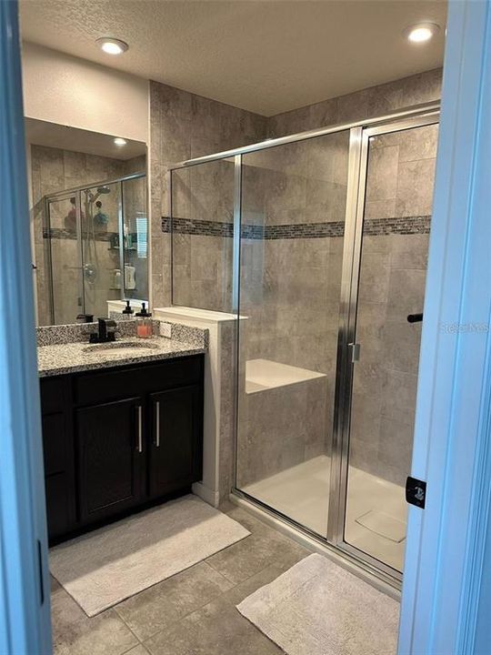 В аренду: $2,400 (3 спален, 2 ванн, 1602 Квадратных фут)