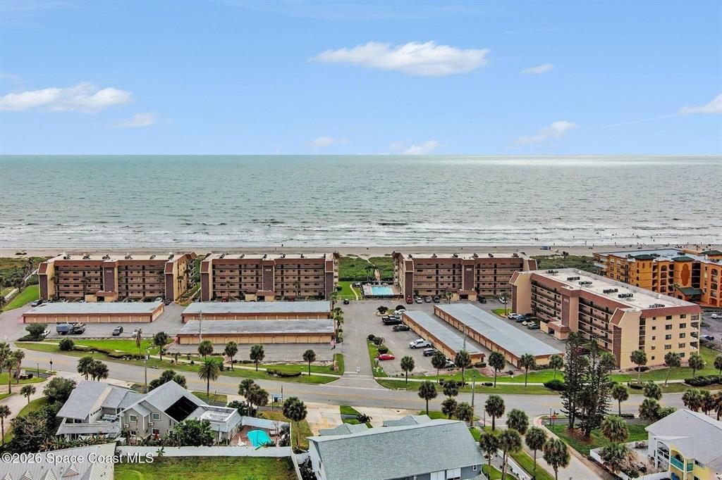 For Sale: $539,000 (2 beds, 2 baths, 1222 Square Feet)