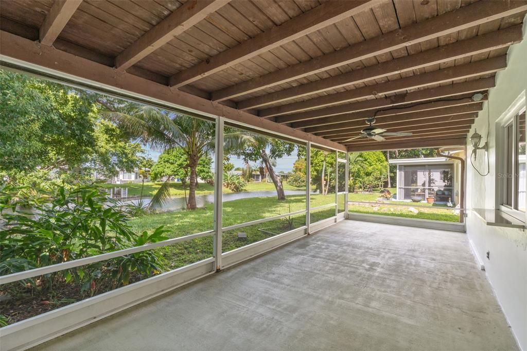 En Venta: $382,600 (2 camas, 2 baños, 1257 Pies cuadrados)
