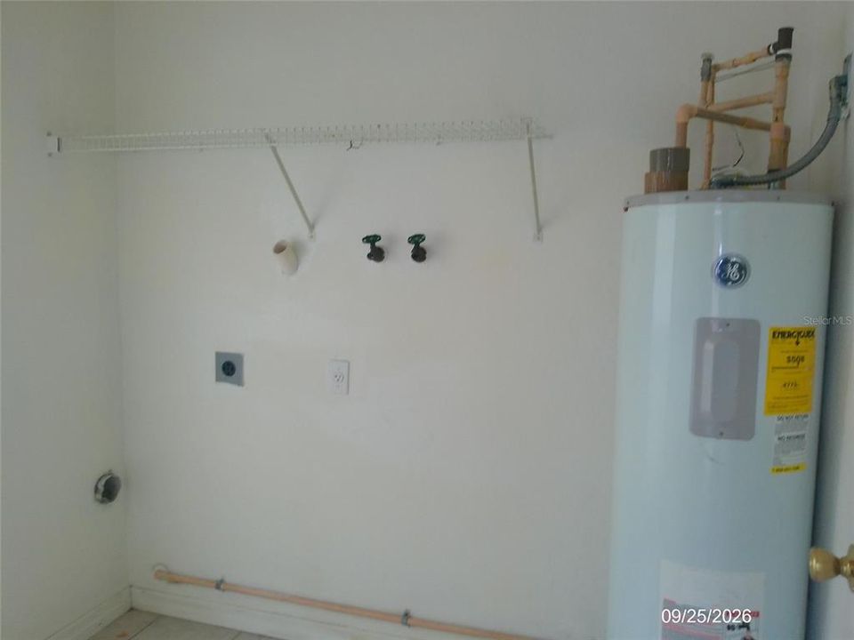 В аренду: $1,100 (2 спален, 2 ванн, 973 Квадратных фут)