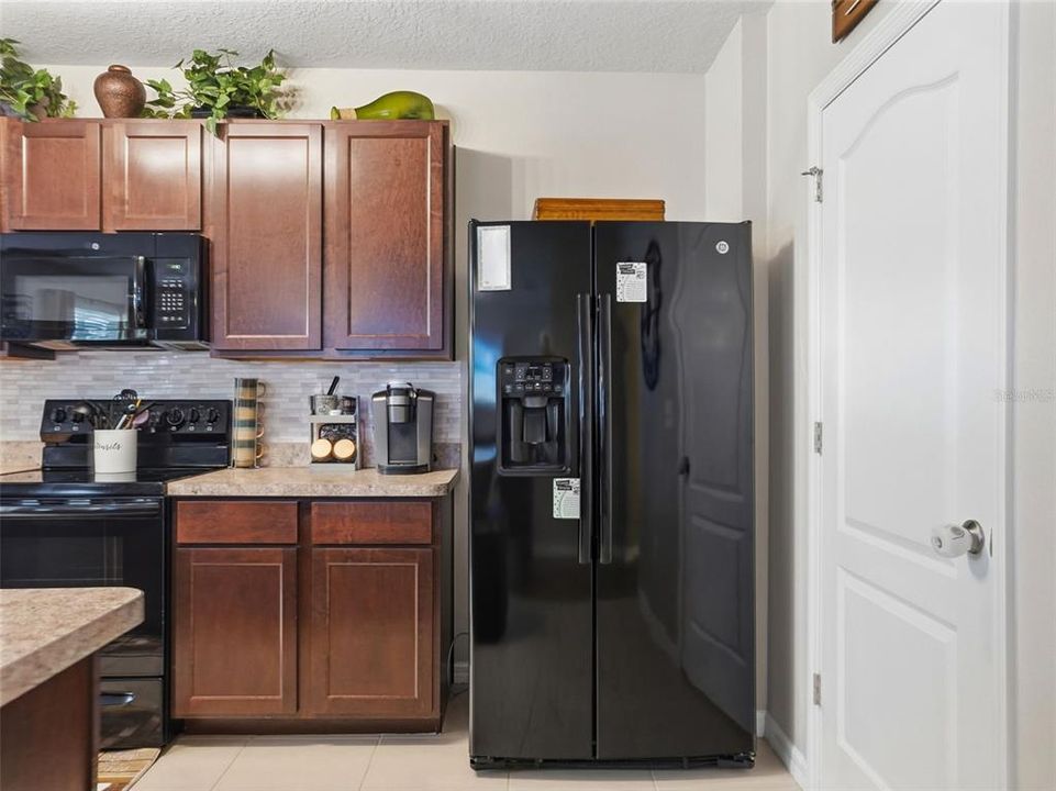 En Venta: $375,000 (3 camas, 2 baños, 1690 Pies cuadrados)