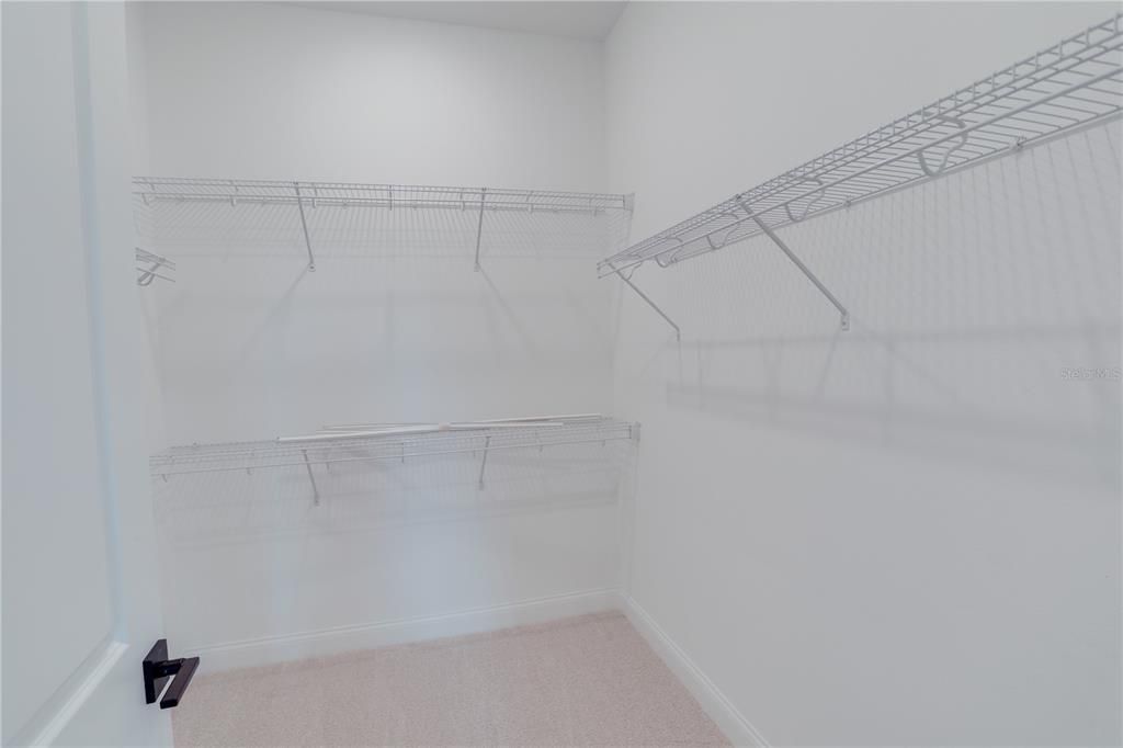 En Renta: $3,495 (4 camas, 3 baños, 2693 Pies cuadrados)