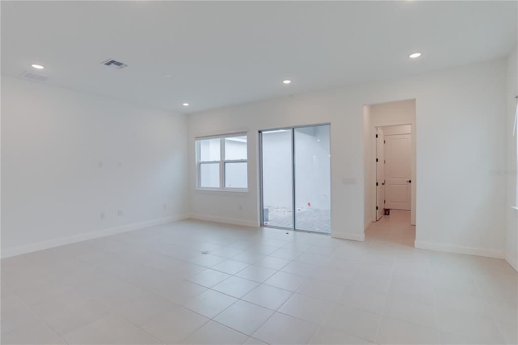 En Renta: $3,495 (4 camas, 3 baños, 2693 Pies cuadrados)