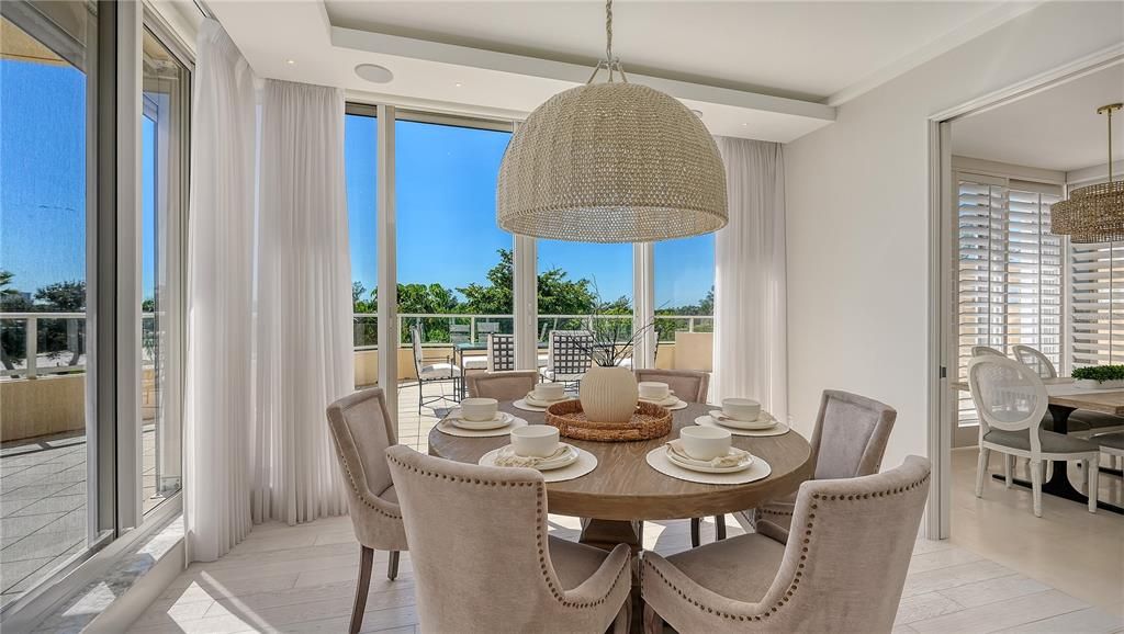 En Venta: $2,495,000 (3 camas, 3 baños, 2925 Pies cuadrados)