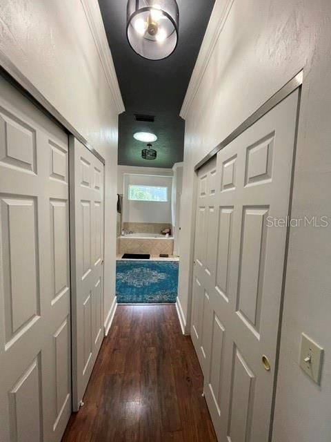 En Venta: $646,000 (4 camas, 3 baños, 2963 Pies cuadrados)