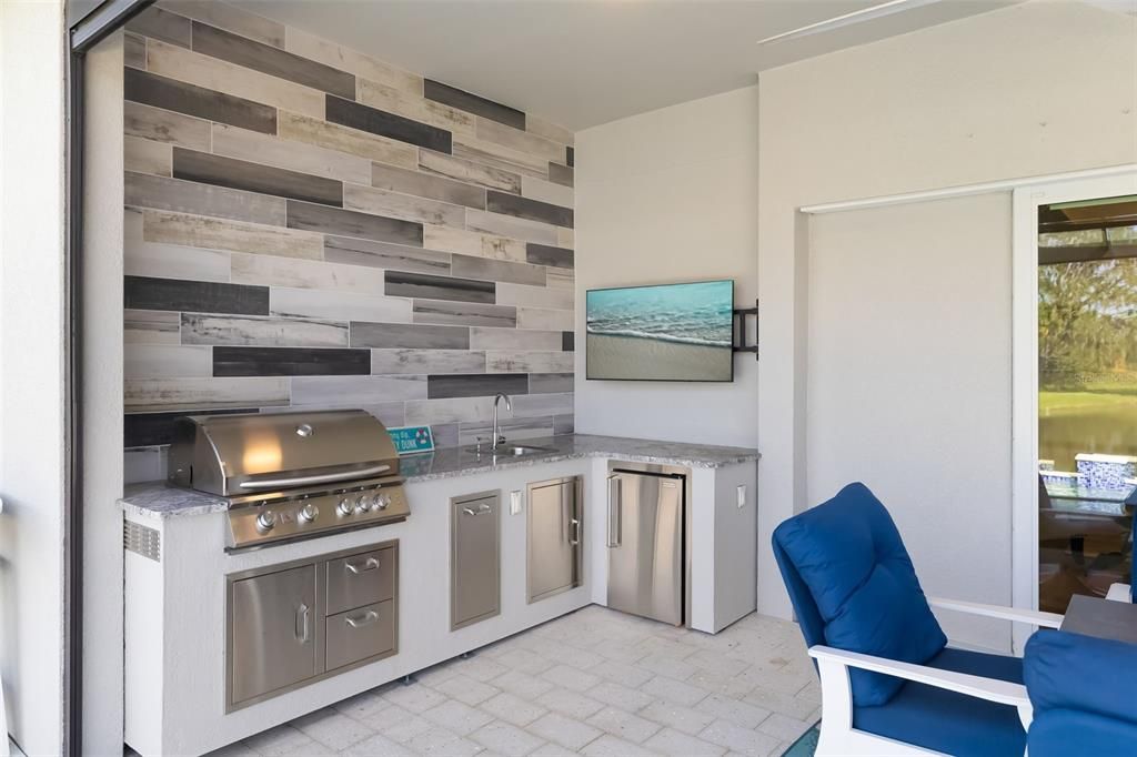 For Sale: $884,000 (3 beds, 3 baths, 2511 Square Feet)