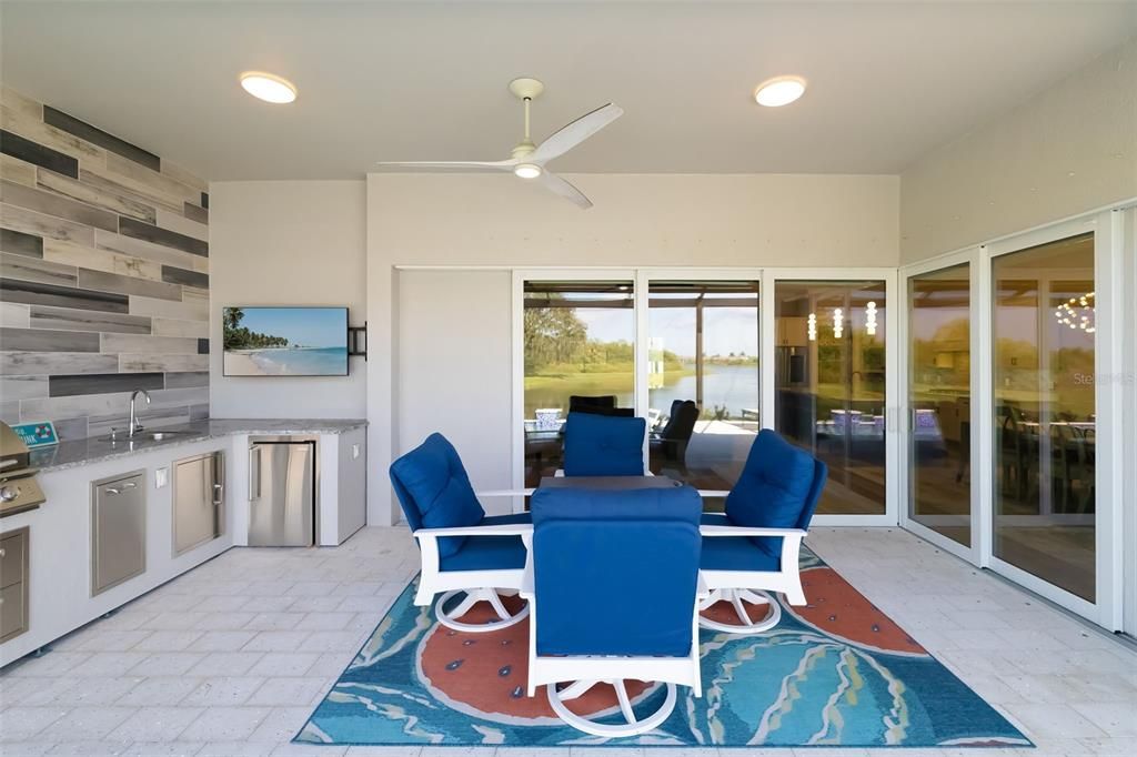 For Sale: $884,000 (3 beds, 3 baths, 2511 Square Feet)