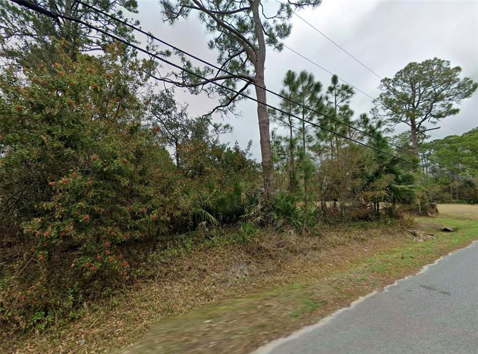 На продажу: $102,500 (1.00 acres)