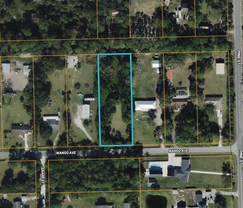 На продажу: $102,500 (1.00 acres)