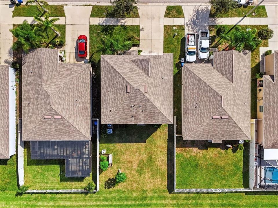 En Venta: $345,000 (4 camas, 2 baños, 2599 Pies cuadrados)