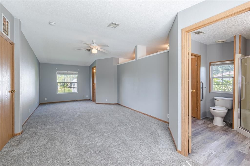 For Rent: $1,600 (3 beds, 3 baths, 1620 Square Feet)