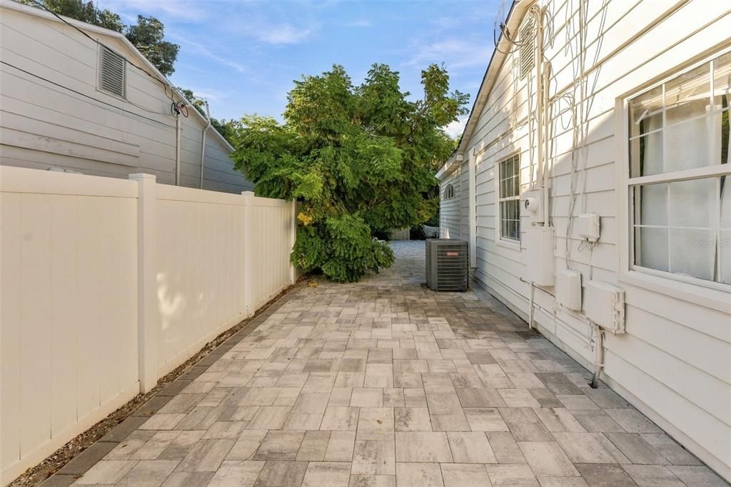 En Venta: $649,999 (3 camas, 2 baños, 1184 Pies cuadrados)