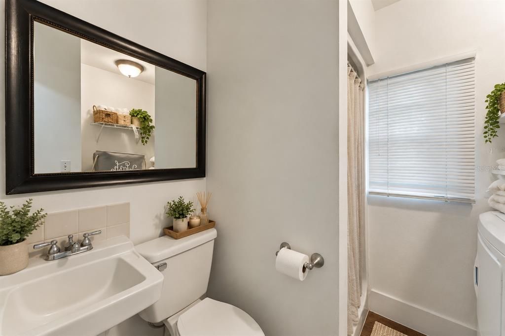En Venta: $649,999 (3 camas, 2 baños, 1184 Pies cuadrados)