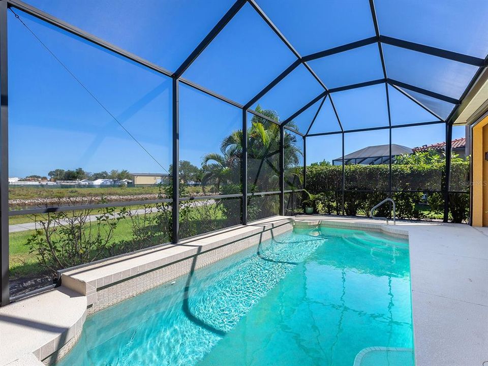 En Venta: $885,000 (3 camas, 2 baños, 1855 Pies cuadrados)