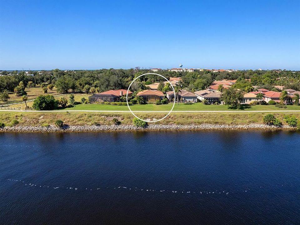 En Venta: $885,000 (3 camas, 2 baños, 1855 Pies cuadrados)
