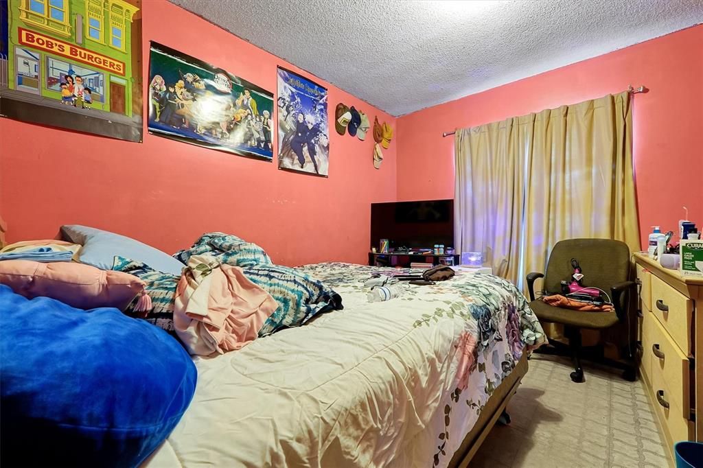 На продажу: $195,000 (3 спален, 1 ванн, 1252 Квадратных фут)