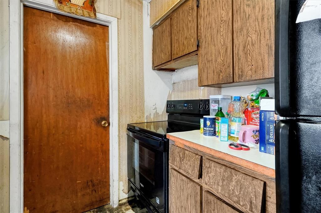 На продажу: $195,000 (3 спален, 1 ванн, 1252 Квадратных фут)