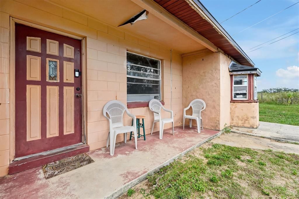 На продажу: $195,000 (3 спален, 1 ванн, 1252 Квадратных фут)