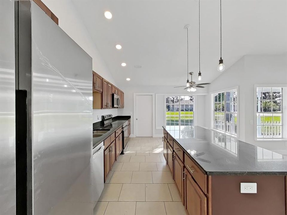 En Venta: $319,900 (3 camas, 2 baños, 1502 Pies cuadrados)