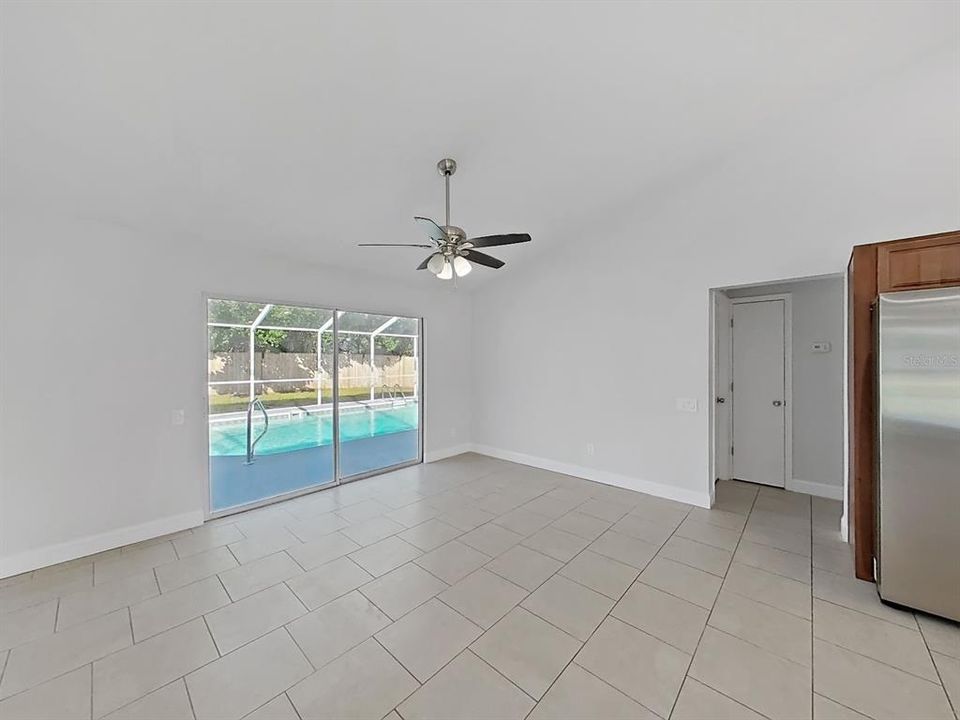 En Venta: $319,900 (3 camas, 2 baños, 1502 Pies cuadrados)