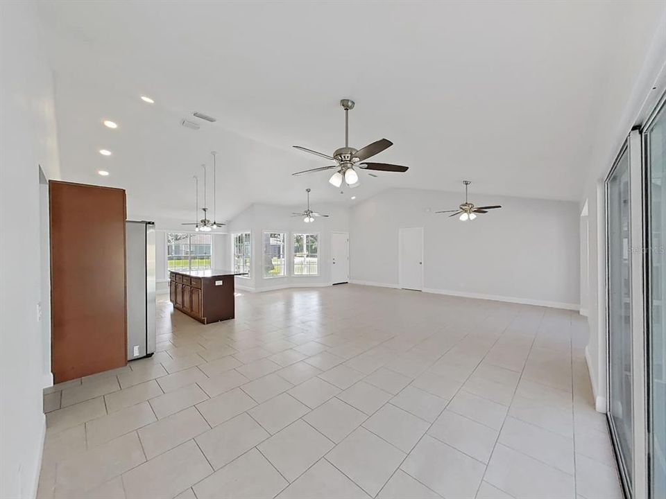 En Venta: $319,900 (3 camas, 2 baños, 1502 Pies cuadrados)