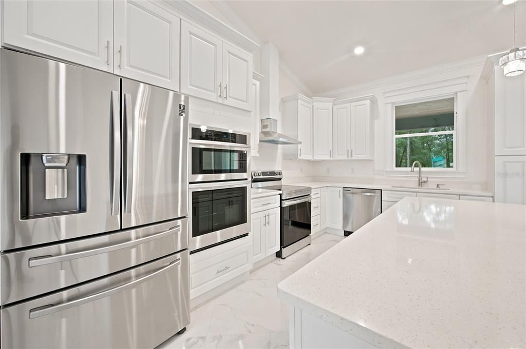 For Sale: $649,500 (4 beds, 3 baths, 2700 Square Feet)
