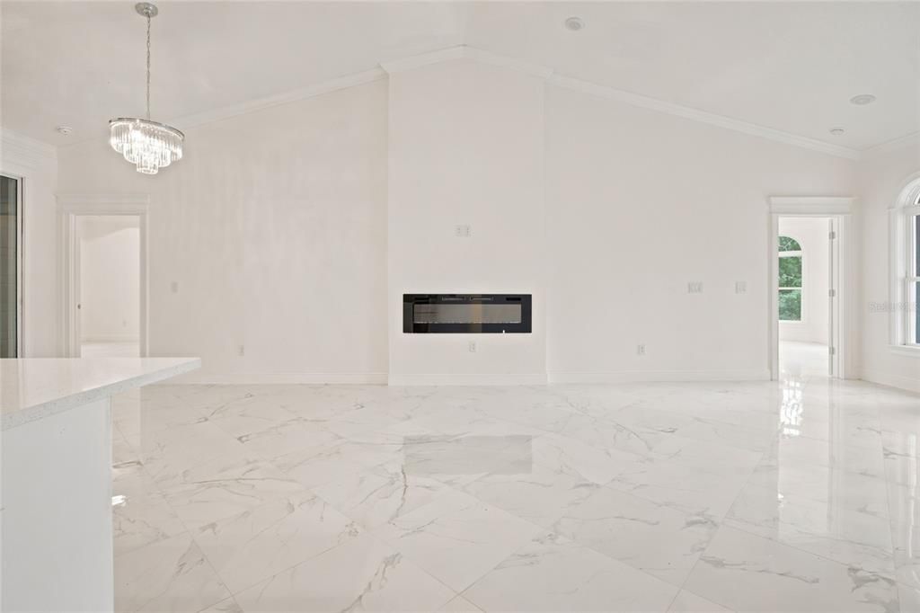 For Sale: $649,500 (4 beds, 3 baths, 2700 Square Feet)