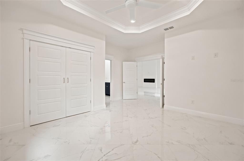 For Sale: $649,500 (4 beds, 3 baths, 2700 Square Feet)