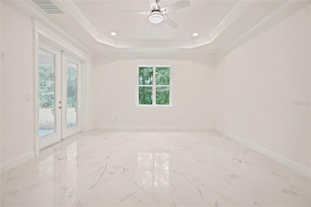 For Sale: $649,500 (4 beds, 3 baths, 2700 Square Feet)