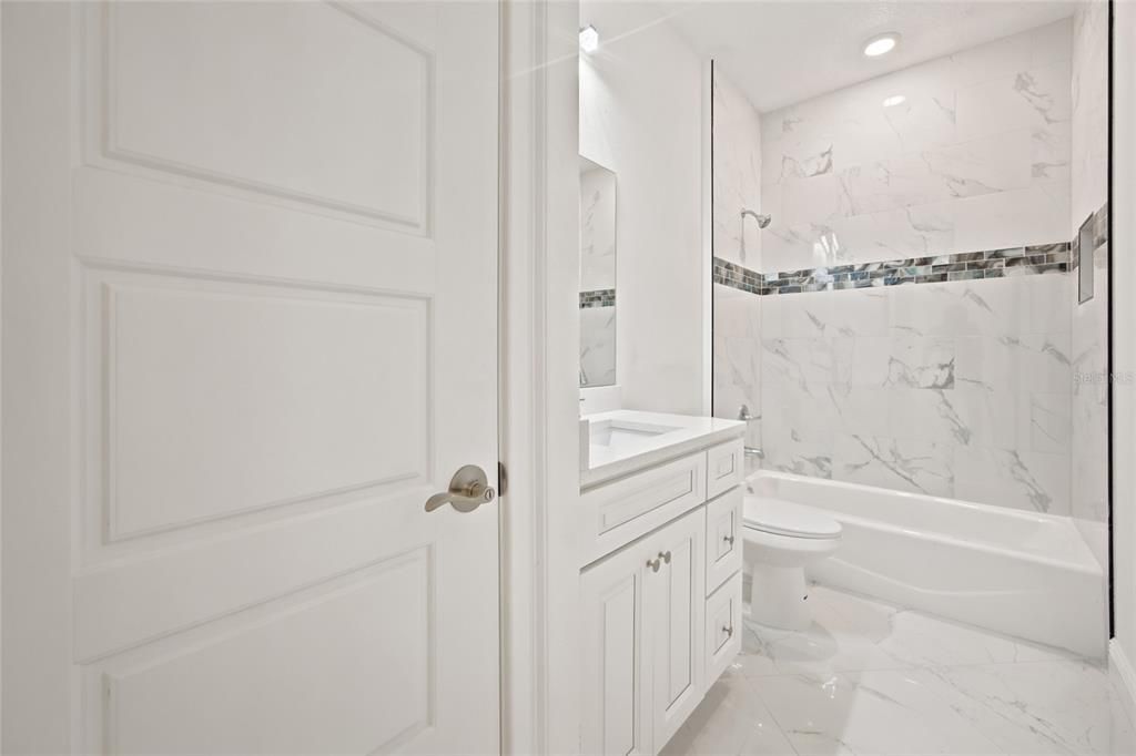 For Sale: $649,500 (4 beds, 3 baths, 2700 Square Feet)