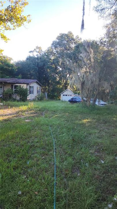 For Sale: $199,900 (3 beds, 2 baths, 1404 Square Feet)