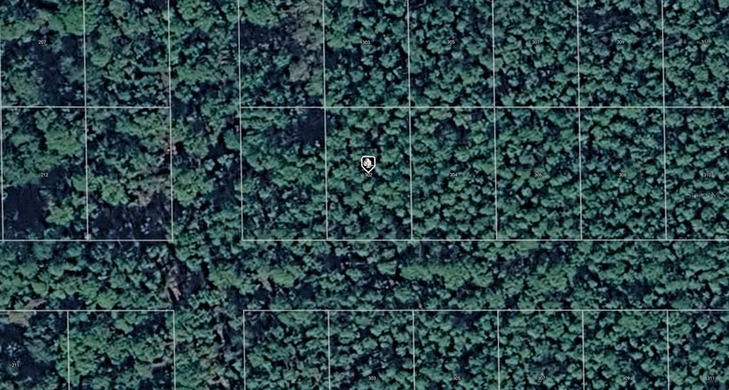 待售: $11,500 (0.23 acres)
