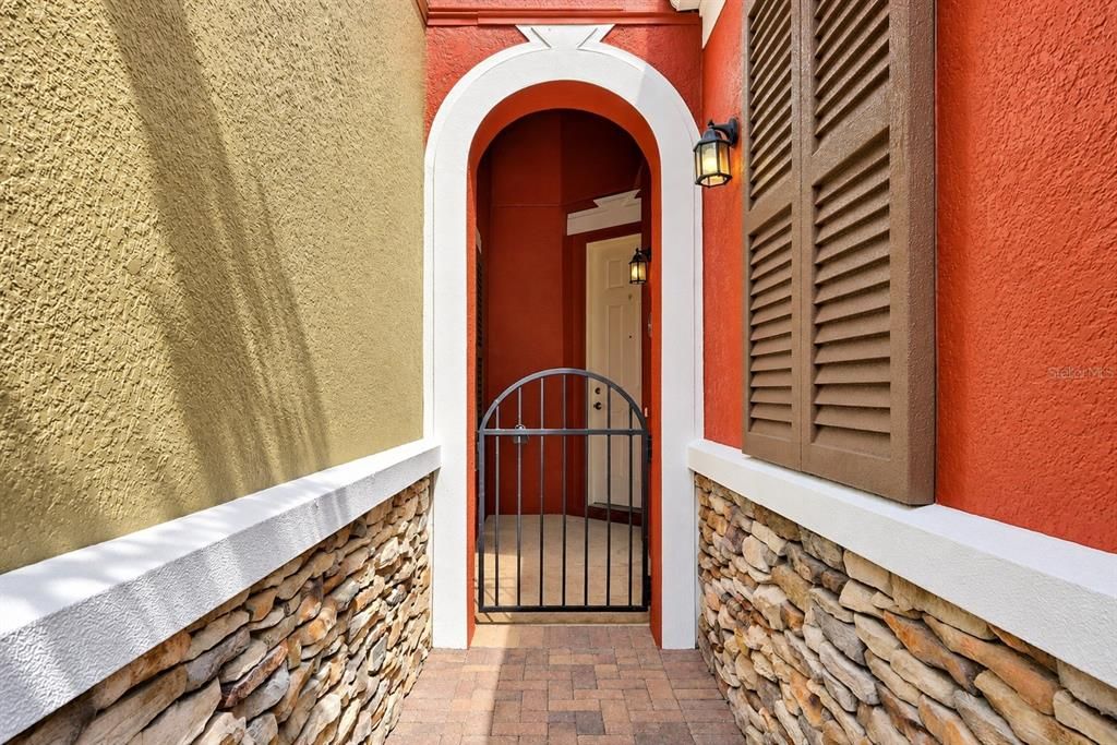 For Sale: $359,900 (3 beds, 2 baths, 1682 Square Feet)