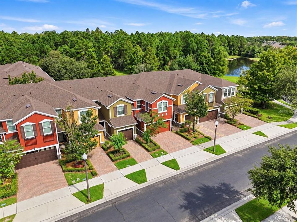 For Sale: $359,900 (3 beds, 2 baths, 1682 Square Feet)