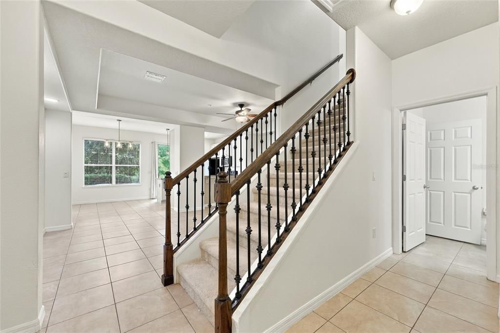 For Sale: $359,900 (3 beds, 2 baths, 1682 Square Feet)