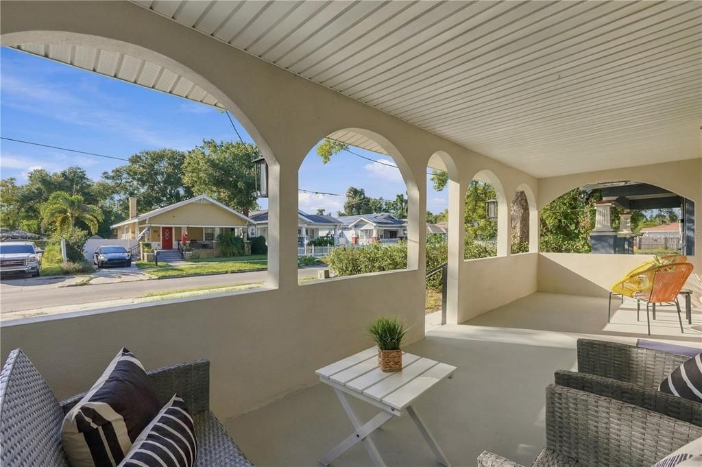 For Sale: $359,900 (3 beds, 2 baths, 1512 Square Feet)