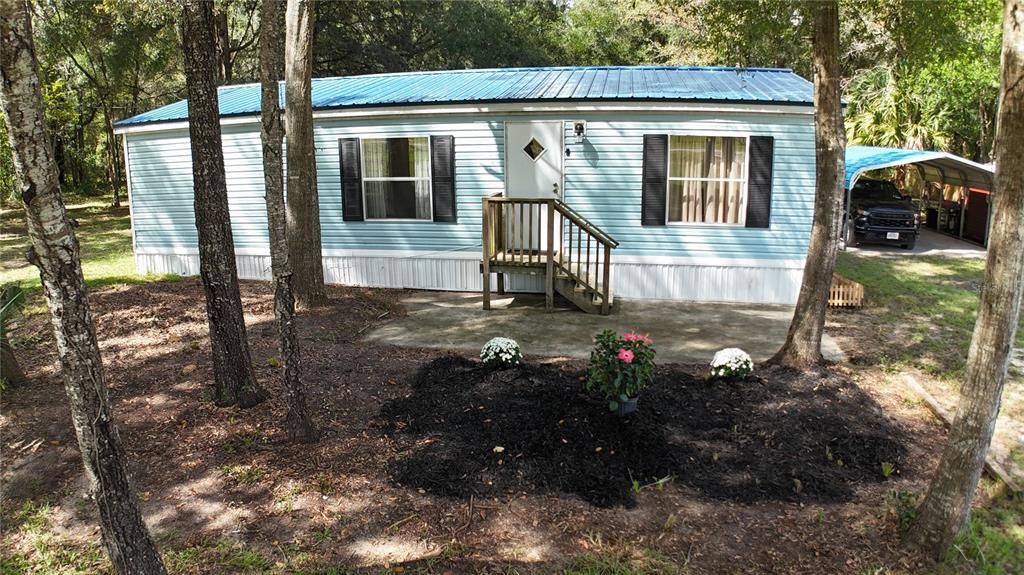For Sale: $124,900 (2 beds, 2 baths, 960 Square Feet)