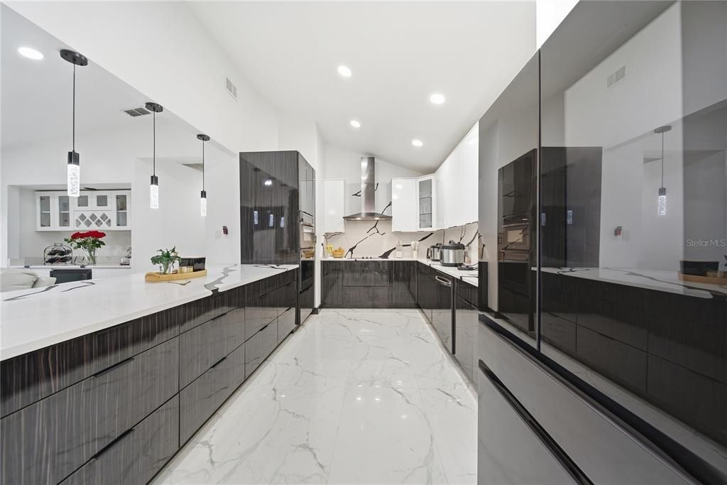 В аренду: $3,200 (3 спален, 2 ванн, 1411 Квадратных фут)
