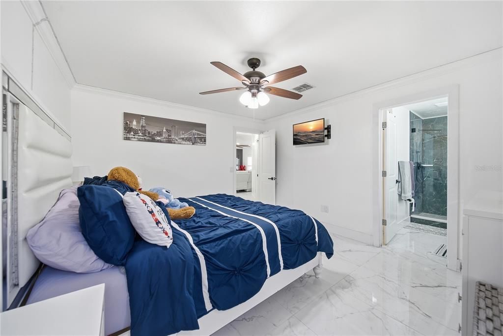 В аренду: $3,200 (3 спален, 2 ванн, 1411 Квадратных фут)