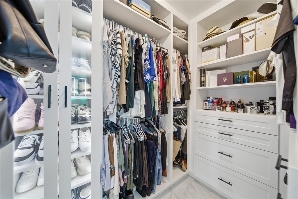В аренду: $3,200 (3 спален, 2 ванн, 1411 Квадратных фут)