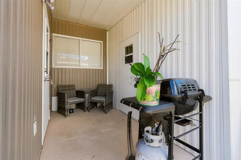 En Venta: $179,000 (2 camas, 2 baños, 1058 Pies cuadrados)