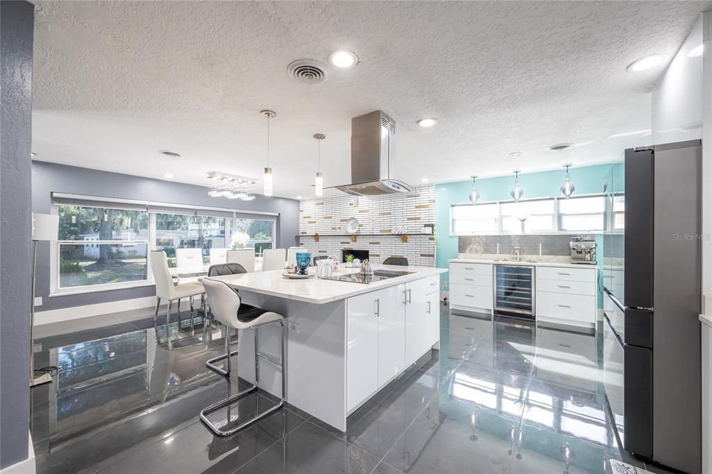 For Sale: $539,000 (3 beds, 3 baths, 2332 Square Feet)