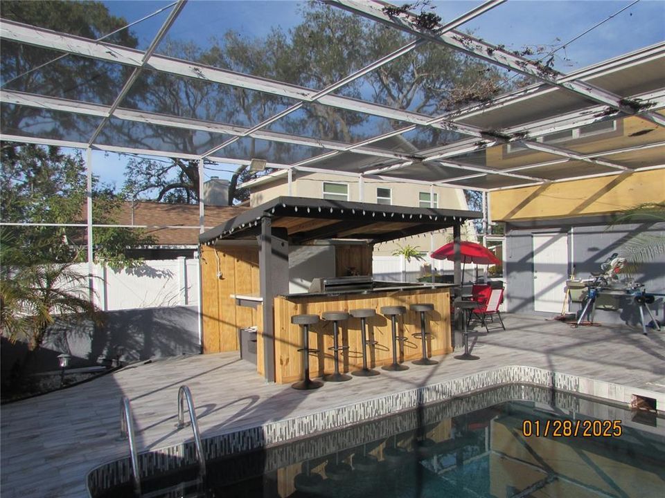 For Sale: $539,000 (3 beds, 3 baths, 2332 Square Feet)